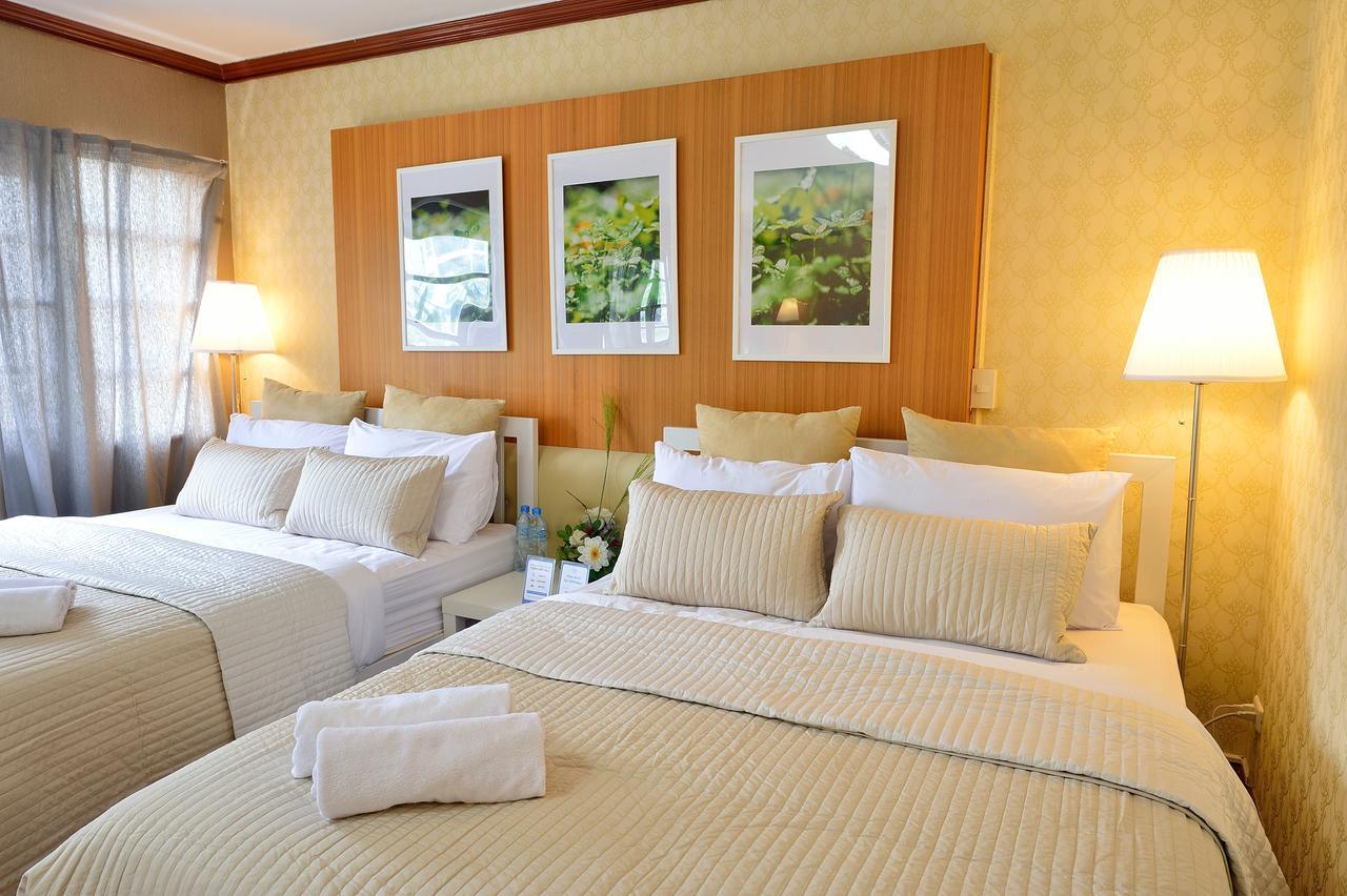 Lost And Found Bed And Breakfast Bangkok Buitenkant foto