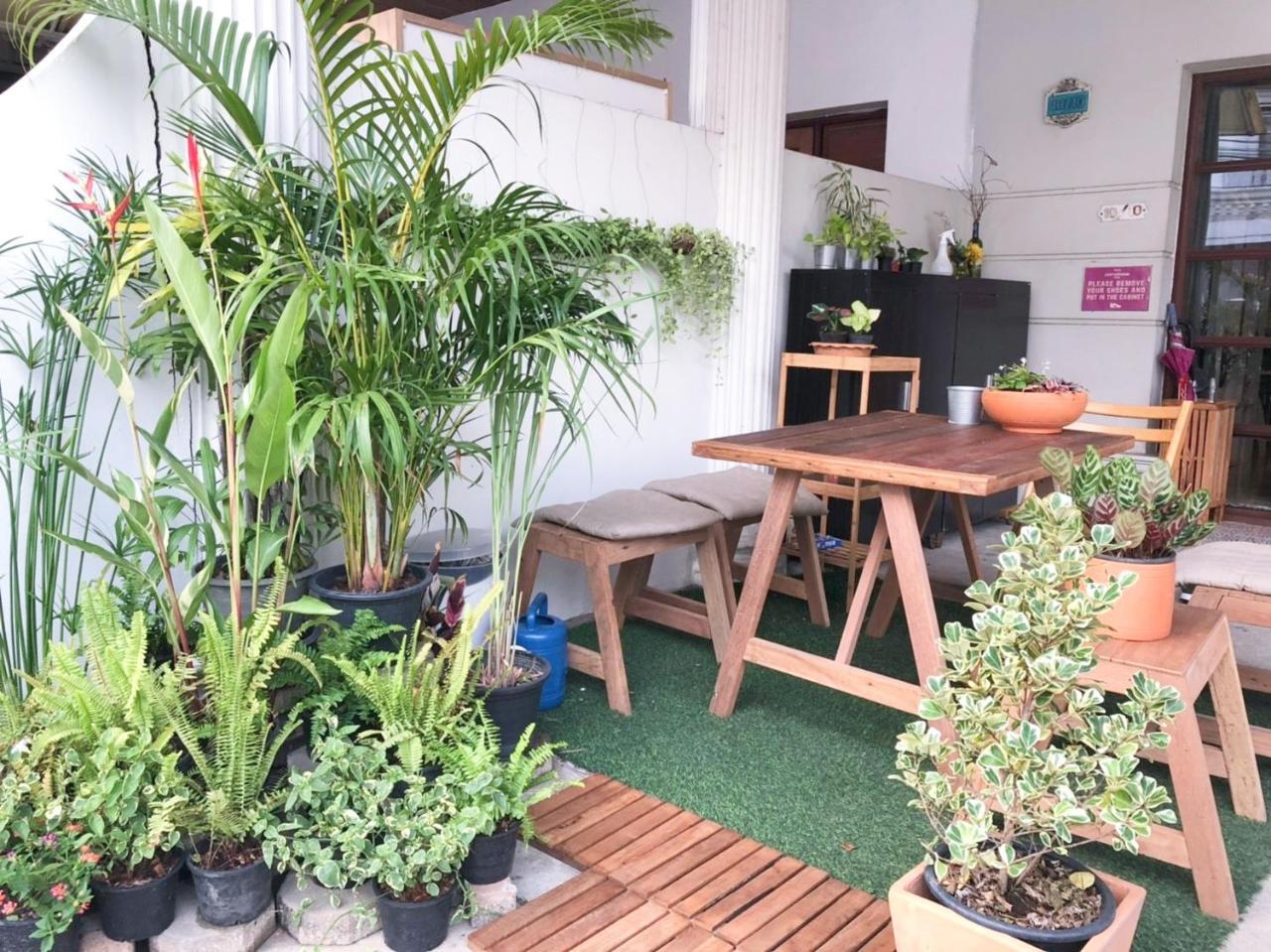 Lost And Found Bed And Breakfast Bangkok Buitenkant foto