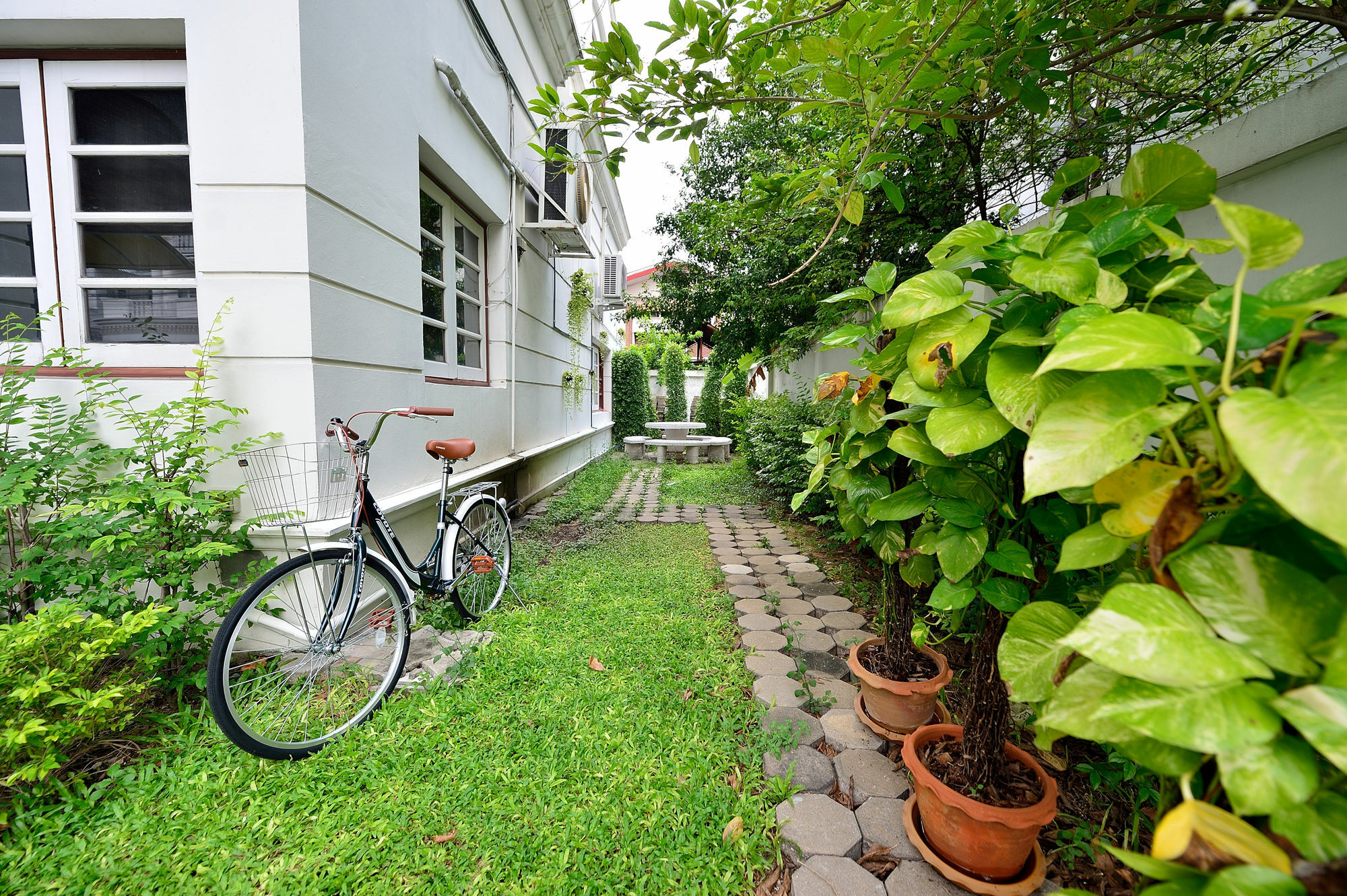 Lost And Found Bed And Breakfast Bangkok Buitenkant foto