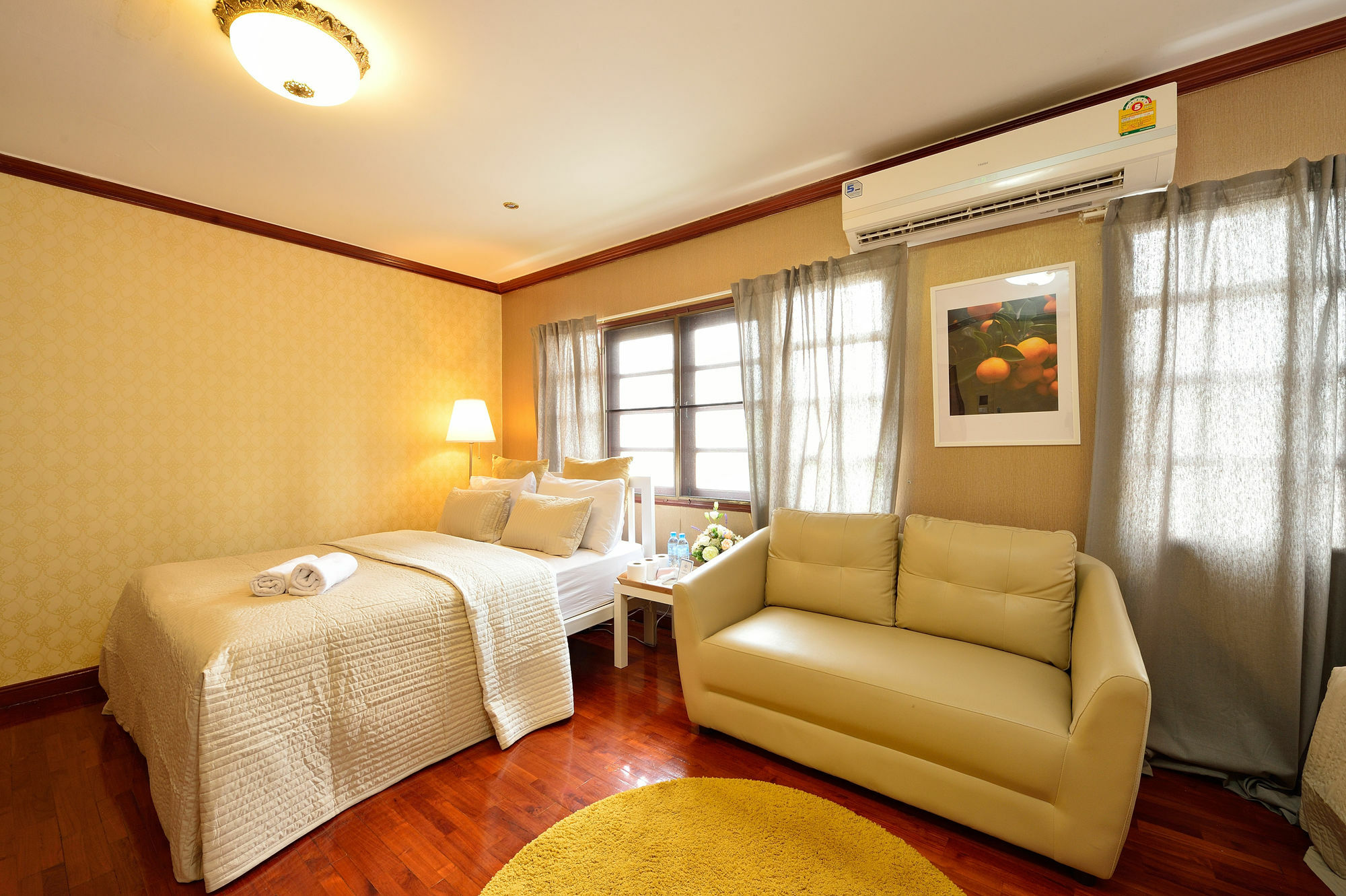 Lost And Found Bed And Breakfast Bangkok Buitenkant foto