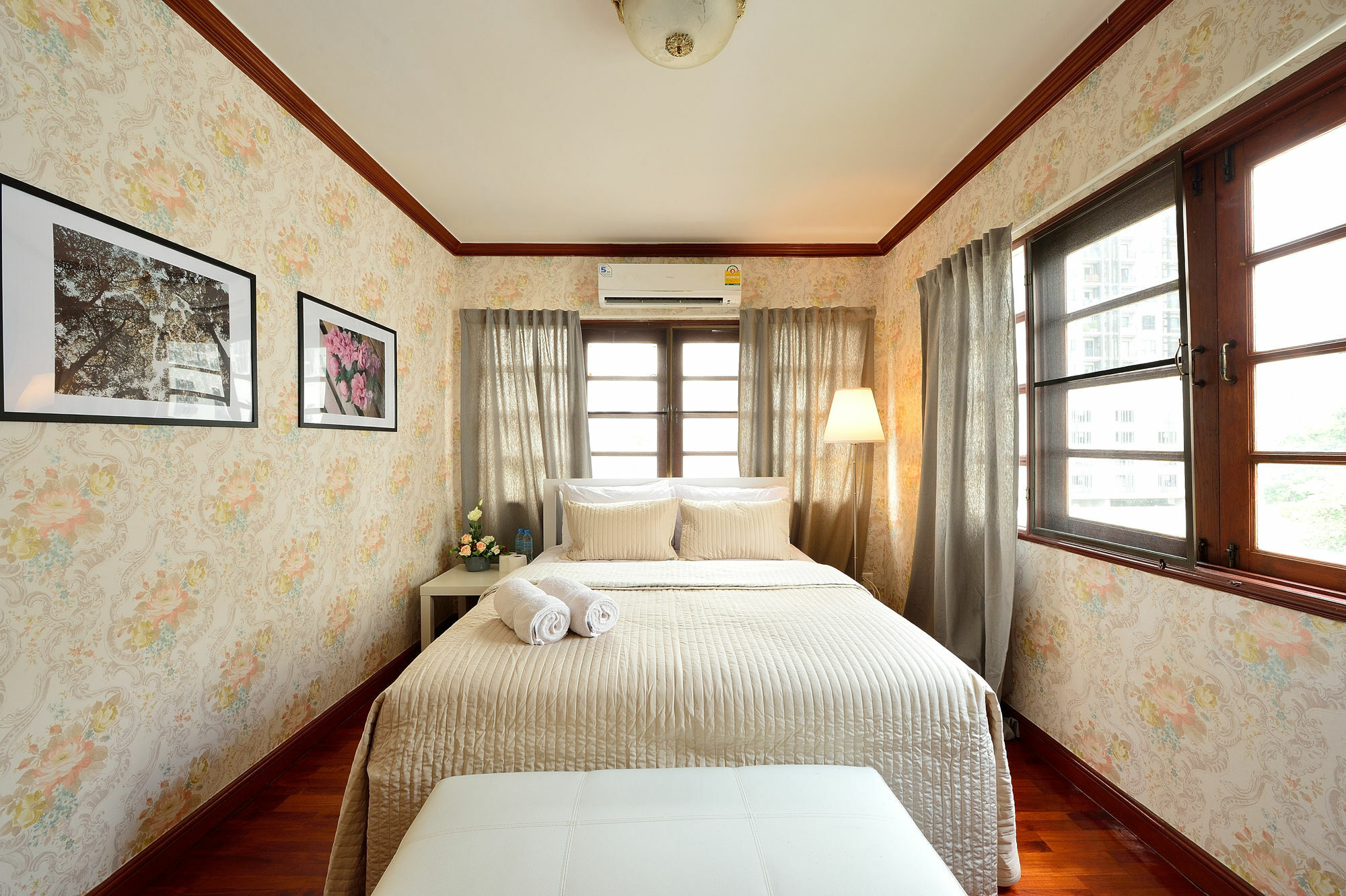 Lost And Found Bed And Breakfast Bangkok Buitenkant foto